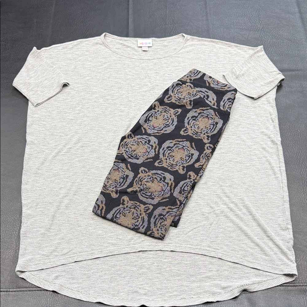 Lularoe Irma xxs Top and OS Lularoe Tiger Leggings Set